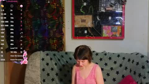 Lara online show from 30, 10, 2025