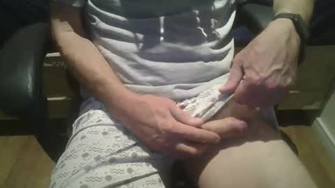 Snapshot of recasc chatting on 15, 12, 2025 Rene online show from 15, 12, 2025