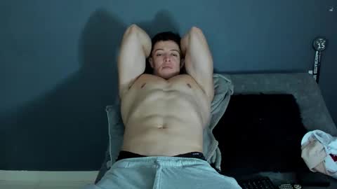 twitter REECET26 instagram RECCETAYLOR online show from 28, 10, 2025