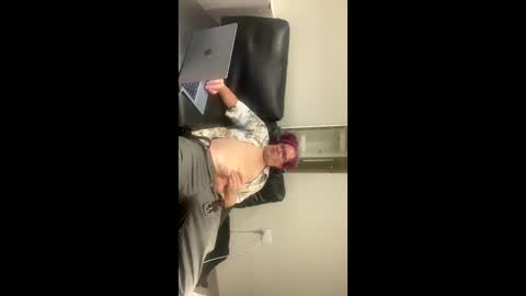 Snapshot of recordplayerer chatting on 17, 9, 2025 Musical Genius online show from 17, 9, 2025