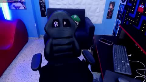 Snapshot of red_deevil chatting on 19, 3, 2026 RED Schedule 1500 - 2100 gtm-5 online show from 19, 3, 2026