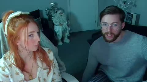 Red -  online show from 15, 12, 2024