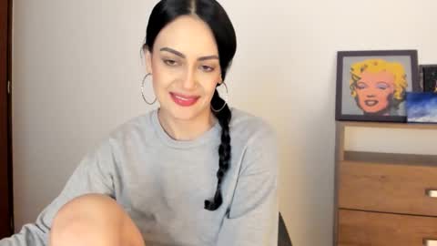 red_flower203 online show from 23, 10, 2025