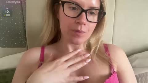 Rosie online show from 24, 2, 2025