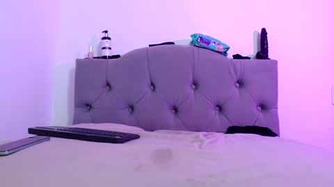 Snapshot of red_moonn chatting on 22, 12, 2024 IG OF red moonn online show from 22, 12, 2024