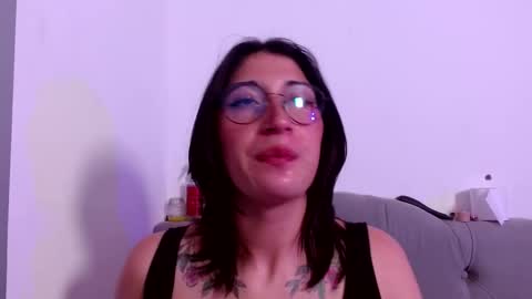 Snapshot of red_moonn chatting on 18, 2, 2025 IG OF red moonn online show from 18, 2, 2025