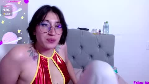 Snapshot of red_moonn chatting on 12, 3, 2025 IG OF red moonn online show from 12, 3, 2025