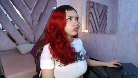Snapshot of red_pandaa chatting on 24, 4, 2026 red_pandaa online show from 24, 4, 2026