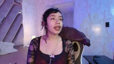Snapshot of red_pandaa chatting on 10, 5, 2026 red_pandaa online show from 10, 5, 2026