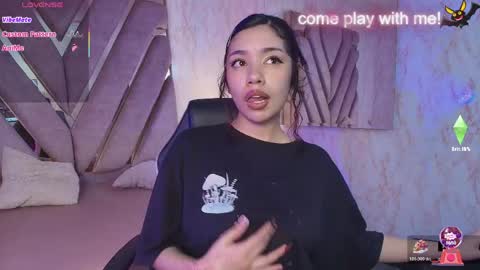 Snapshot of red_pandaa chatting on 27, 5, 2026 red_pandaa online show from 27, 5, 2026