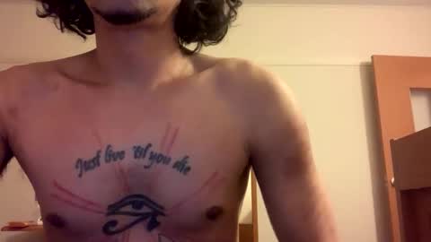 Snapshot of red_room420 chatting on 10, 5, 2026 red_room420 online show from 10, 5, 2026