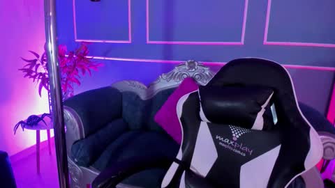     online show from 13, 2, 2026