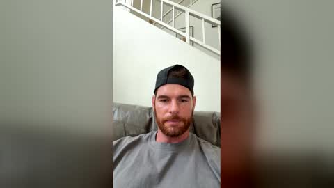 Snapshot of reddead7100 chatting on 20, 4, 2026 reddead7100 online show from 20, 4, 2026