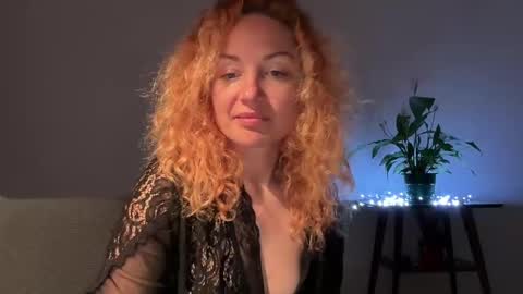Snapshot of reddgirll chatting on 26, 2, 2025 reddgirll online show from 26, 2, 2025