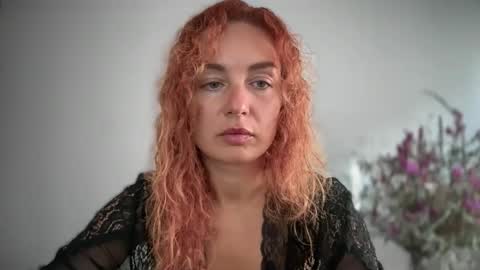 Snapshot of reddgirll chatting on 16, 10, 2025 reddgirll online show from 16, 10, 2025