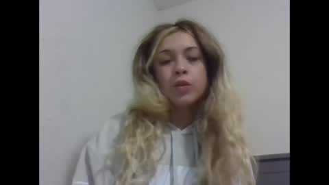 Snapshot of reddwaxx chatting on 18, 12, 2025 reddwaxx online show from 18, 12, 2025