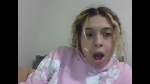 reddwaxx online show from 3, 2, 2026