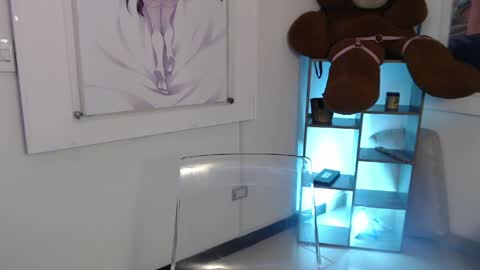 Snapshot of redgirrl_77 chatting on 10, 4, 2026 Mere online show from 10, 4, 2026