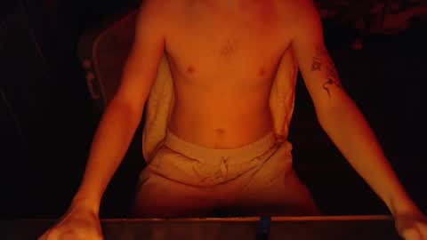 RedHead6Inch online show from 11, 9, 2025