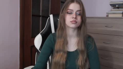 Lily online show from 29, 5, 2026