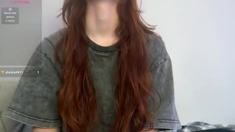 Snapshot of redheadandbigpeenar chatting on 14, 4, 2026 Redhead and BigPeenar online show from 14, 4, 2026