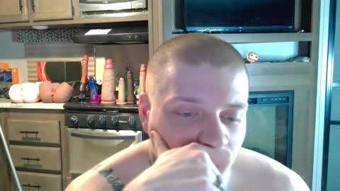 InkedGinger online show from 18, 12, 2024