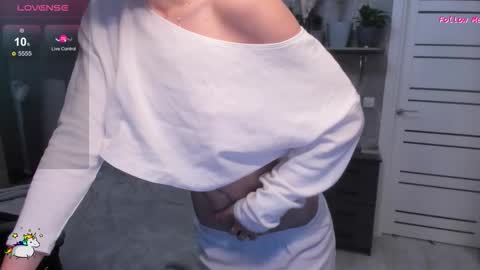 Stephanie online show from 24, 10, 2025