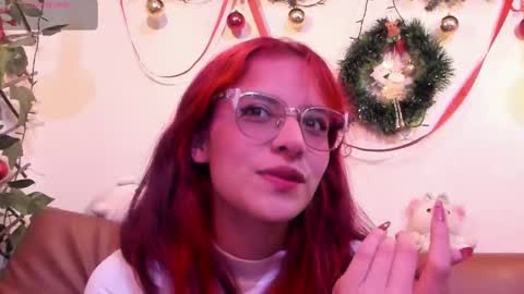 Snapshot of redmeloddy chatting on 22, 12, 2025 Meloddy online show from 22, 12, 2025