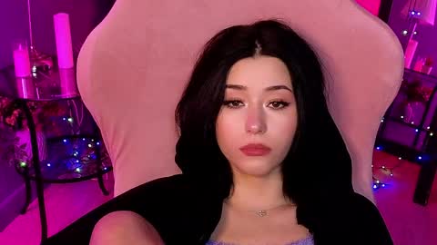 Snapshot of redmidnight_ chatting on 6, 4, 2026 Kiara online show from 6, 4, 2026