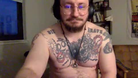 Snapshot of redsands64 chatting on 1, 3, 2025 redsands64 online show from 1, 3, 2025