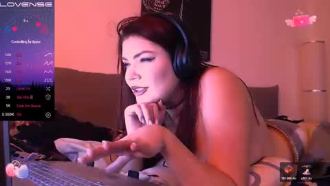 Red online show from 22, 12, 2024