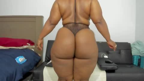 Snapshot of reginabanx chatting on 11, 4, 2026 reginabanx online show from 11, 4, 2026