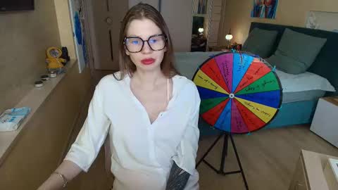 Snapshot of reginasparkle chatting on 27, 3, 2026 Regina online show from 27, 3, 2026