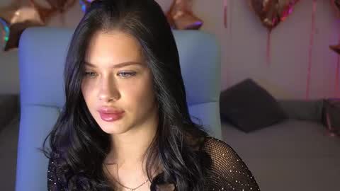 Snapshot of reginawine chatting on 19, 9, 2025 ReginaWine online show from 19, 9, 2025