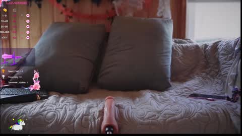 Reinacatchile online show from 18, 10, 2025