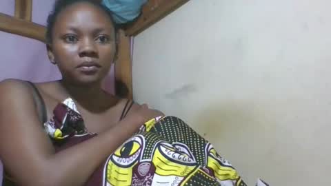 Snapshot of reinechi chatting on 13, 5, 2026 Reinechi online show from 13, 5, 2026