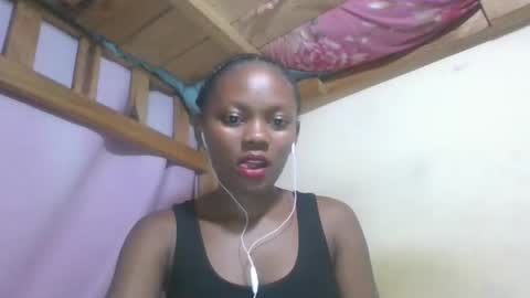 Snapshot of reinechi chatting on 19, 5, 2026 Reinechi online show from 19, 5, 2026
