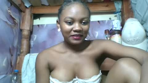Snapshot of reinechi chatting on 18, 6, 2026 Reinechi online show from 18, 6, 2026