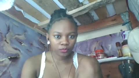Snapshot of reinechi chatting on 25, 6, 2026 Reinechi online show from 25, 6, 2026