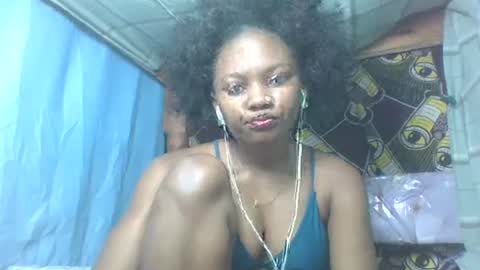 Snapshot of reinechi chatting on 14, 7, 2026 Reinechi online show from 14, 7, 2026