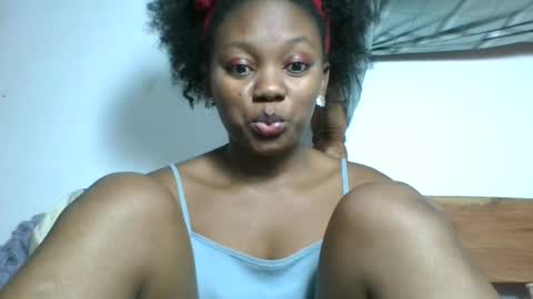 Snapshot of reinechi chatting on 20, 7, 2026 Reinechi online show from 20, 7, 2026