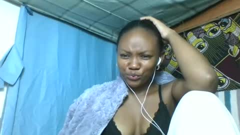 Snapshot of reinechi chatting on 23, 7, 2026 Reinechi online show from 23, 7, 2026