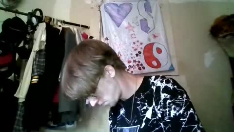 Snapshot of relytburns420 chatting on 24, 6, 2026 tylerBurnham online show from 24, 6, 2026