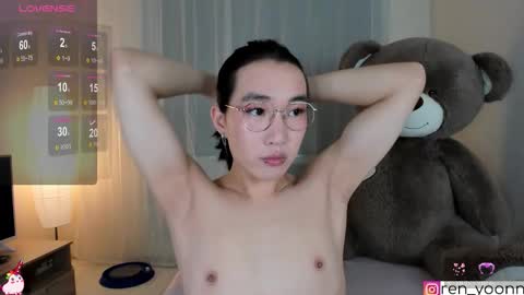 Snapshot of ren_yoonn chatting on 22, 3, 2026 Ren online show from 22, 3, 2026
