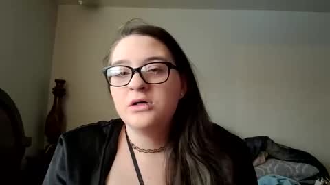 Snapshot of renaexx03 chatting on 3, 1, 2025 renaexx03 online show from 3, 1, 2025