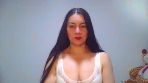 Snapshot of renata_hot1 chatting on 5, 3, 2026 renata_hot1 online show from 5, 3, 2026