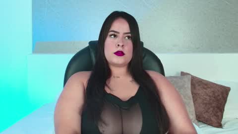 Snapshot of renata_reyes11 chatting on 12, 3, 2025 Renata  online show from 12, 3, 2025