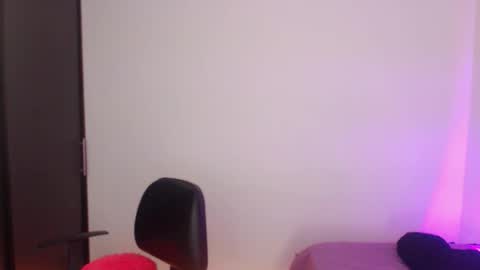    online show from 31, 10, 2025