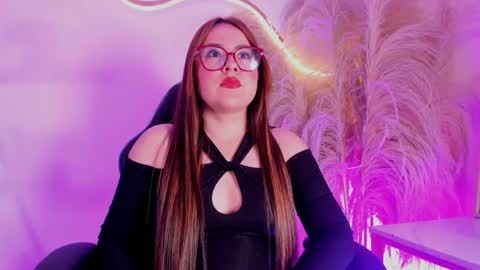 Renata  online show from 3, 4, 2026