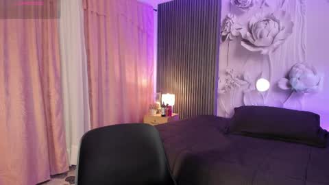 Snapshot of renatamason chatting on 23, 4, 2026 Renata online show from 23, 4, 2026